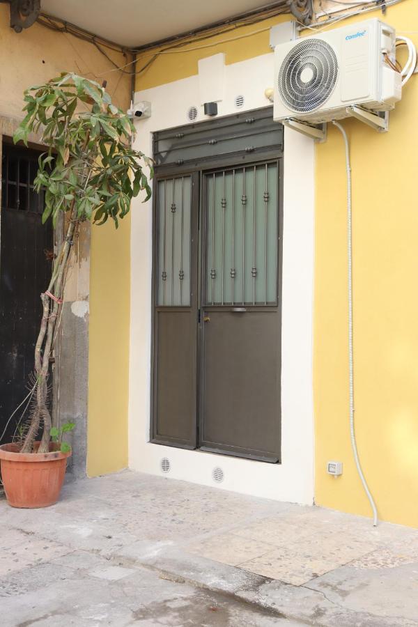 U Cuttigghiu Daire Katanya Dış mekan fotoğraf